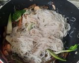 Hình bước làm 3 của món Bún xào tảo xoắn (món chay)