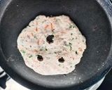 A picture of step 4 of Akki Roti.