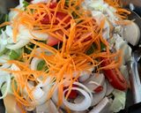 A picture of step 3 of Yum Woon Sen (Thai Glass Noodle Salad).