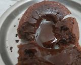 A picture of step 8 of Chocolate lava cake.