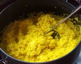 Foto langkah ke 3 dari resep Nasi Kuning Cantik Pulen Harum.
