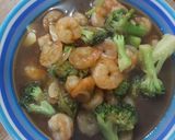 Foto langkah ke 4 dari resep Udang brokoli saus tiram.