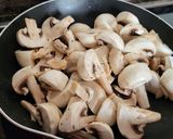 Foto del paso 1 de la receta: Libritos de solomillo con champiñones