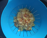 Foto del paso 3 de la receta: Tortilla de patata con jamón y queso y cebolla caramelizada