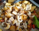 Foto langkah ke 4 dari resep Tahu Cecek Lombok Abang.