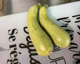 Une image de l'étape 3 de Flan de légumes aux saucisses et fromage roumains.
