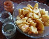 Foto del paso 2 de la receta: Pechuga al horno con limón y óregano a la bolsa con papas
