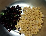 A picture of step 1 of Fruity masala chat.