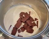 Foto del paso 7 de la receta Bizcocho de ColaCao con nata y ganache de chocolate