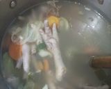 Foto langkah ke 6 dari resep Sup ceker sederhana.