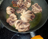 Foto del paso 4 de la receta: Pulpitos de la Ametlla a la plancha, con calabacín dos texturas