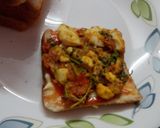 A picture of step 5 of Cheesy Egg sandwich.