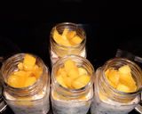 Foto langkah ke 3 dari resep Mango Overnight Granolla.