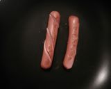 Foto del passaggio 2 della ricetta Sandwich con Uovo e Wurstel