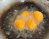 Foto langkah ke 6 dari resep Potato Mozarella Cheese Ball.