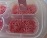 Foto del paso 4 de la receta: Heladito fácil y saludable de sandía 🍉 Sandía helada 🍉2 ingredientes 🍉🍋Paleta o polo de sandía