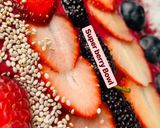 A picture of step 8 of Super Berry Smoothie Bowl.