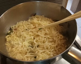 Foto langkah ke 1 dari resep Ram-don Chapaguri ala Korean Movie Parasite.