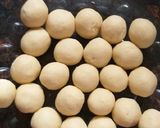 A picture of step 3 of Kala Jamun.