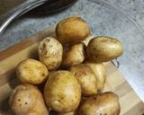 A picture of step 1 of Sindhi Aloo Tuk.