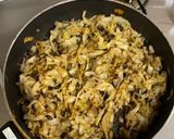 A picture of step 2 of Buttery Cabbage Pie.