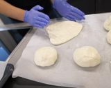 Gluténmentes sajtos stangli recept fázis 3 fotója