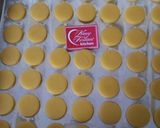 Foto langkah ke 11 dari resep Cookies Hias Coklat Leleh.