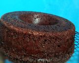 Foto langkah ke 4 dari resep Bolu Sarang Semut /Karamel Cake.