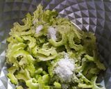 Foto langkah ke 1 dari resep Tumis Pare Teri.
