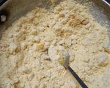 A picture of step 1 of Besan ke laddoo.