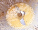 Une image de l'étape 2 de Smoothie banane pommes orange 🍊.