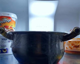 Foto del paso 3 de la receta: Peras confitadas en salsa de frutos rojos y agua de azahar