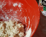 Foto del paso 1 de la receta: Tarta de pollo, zapallo, (coreano) salsa blanca y cebolla