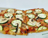 Foto del paso 8 de la receta: Pizza de harina de garbanzo con verduras