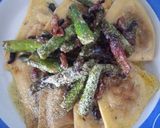 Foto del paso 6 de la receta Triángulos de Pasta Relleno de Tomate Berenjena y Calabacín con Trigueros y Panceta al Pesto Suave