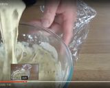 A picture of step 4 of Spätzle.