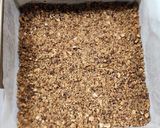Foto del paso 3 de la receta: Cuadrados de cheesecake de arándanos con crumble 🫐
