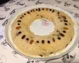 Une image de l'étape 8 de Couronne de semoule aux fruits secs et baies.