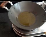 ઘઉં ના લોટ નો શીરો (Wheat Flour Sheera Recipe In Gujarati) રેસીપી સ્ટેપ1ફોટો