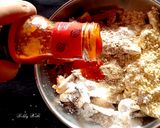 A picture of step 2 of Peri Peri mushroom oats fritters.