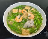 Hình bước làm 6 của món Canh Hẹ Đậu Hũ Tôm Tươi