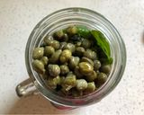 Foto del paso 1 de la receta: Salsa de albahaca (no pesto)