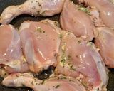 Foto del passaggio 2 della ricetta Cosce di Pollo al Limone 🍋