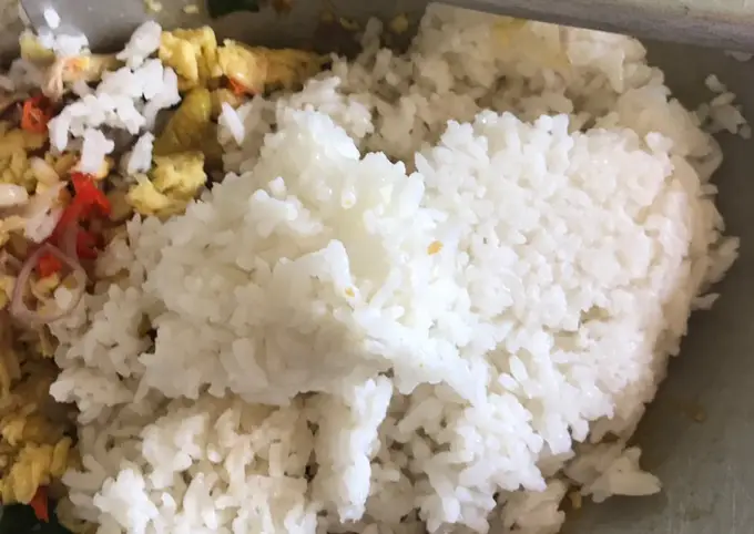 Langkah-langkah untuk membuat Resep Nasi Bakar Rumahan