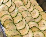 Une image de l'étape 5 de Lasagnes de courgettes, lardons et comté.