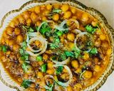A picture of step 4 of Gravy chana chaat.