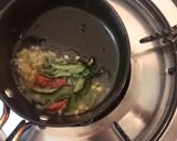 A picture of step 2 of Coconut-chutney.