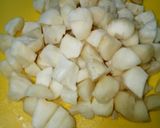 Hình bước làm 2 của món Chè Củ Năng Mít Khoai Môn