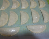 Foto del paso 7 de la receta: Empanadillas de pollo y cheddar