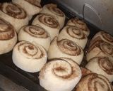 A picture of step 5 of Cinnamon rolls.